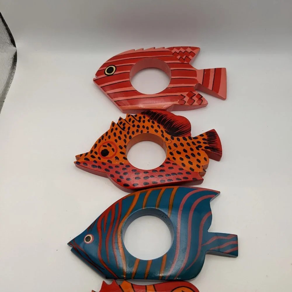 🧨🧨Napkin Rings Set of Four (4) Fish Decor